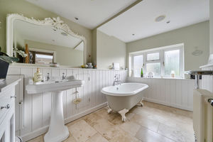 Cumberford Hill Bloxham